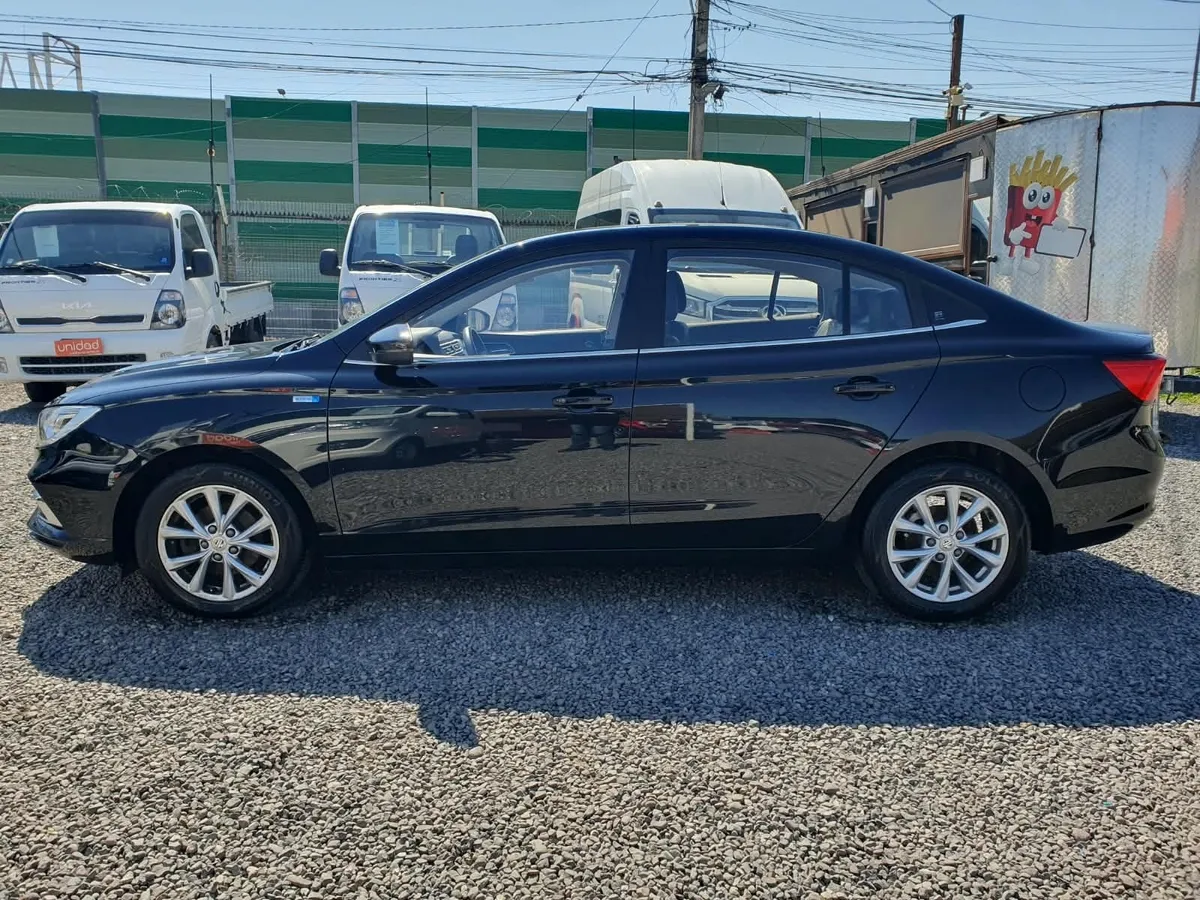 MG MG5 1.5 Dlx Mt año 2023
