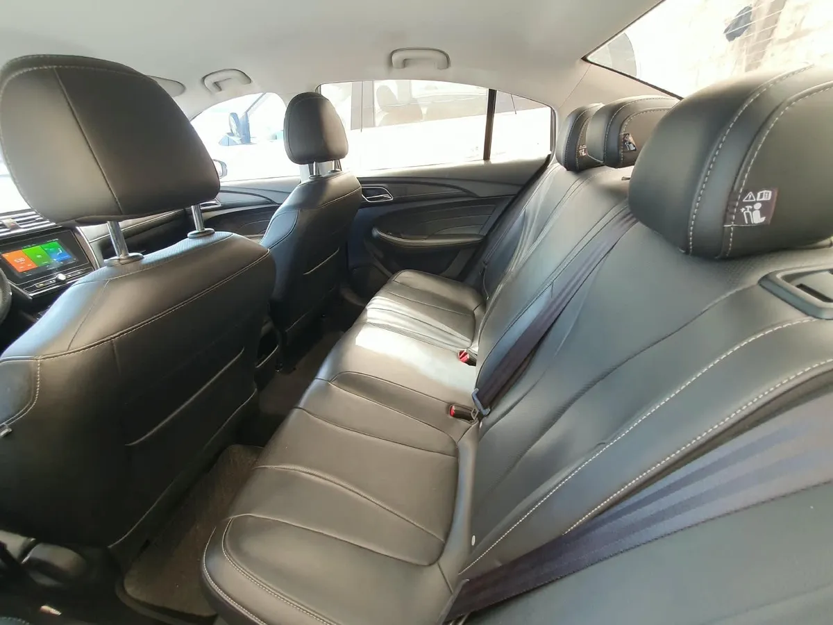MG MG5 1.5 Dlx Mt año 2023