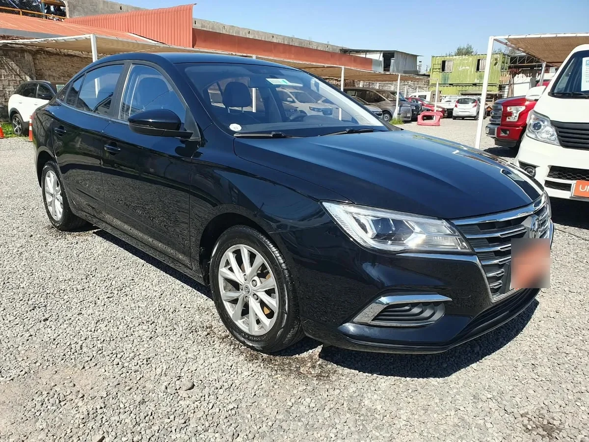 MG MG5 1.5 Dlx Mt año 2023