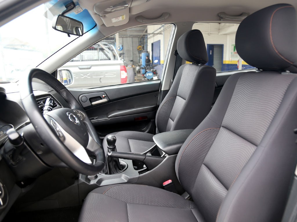 Ssangyong Actyon Sports Mt 2.2 Diesel 4x2 año 2020