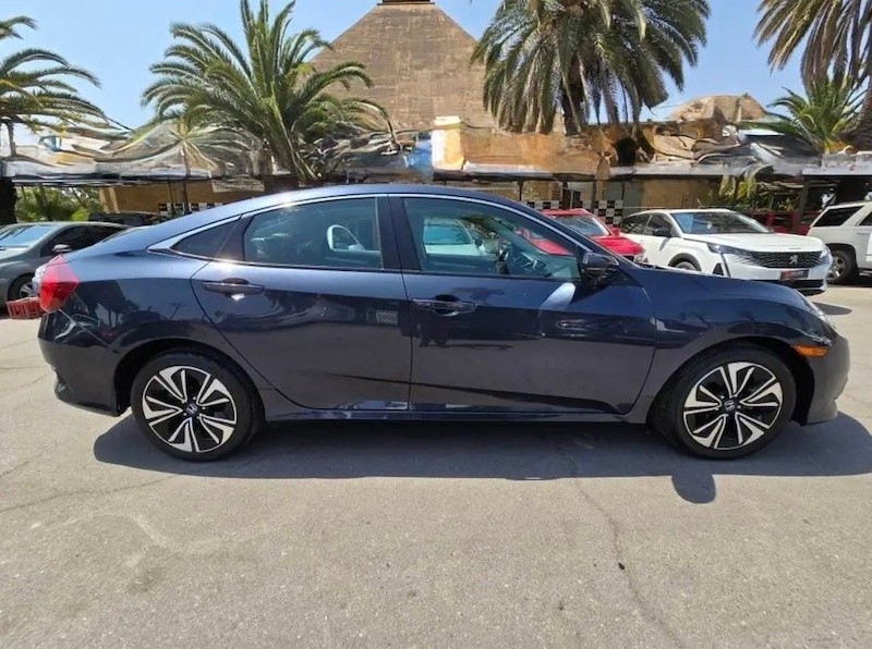 Honda CIVIC 1.5 Ex T At año 2017