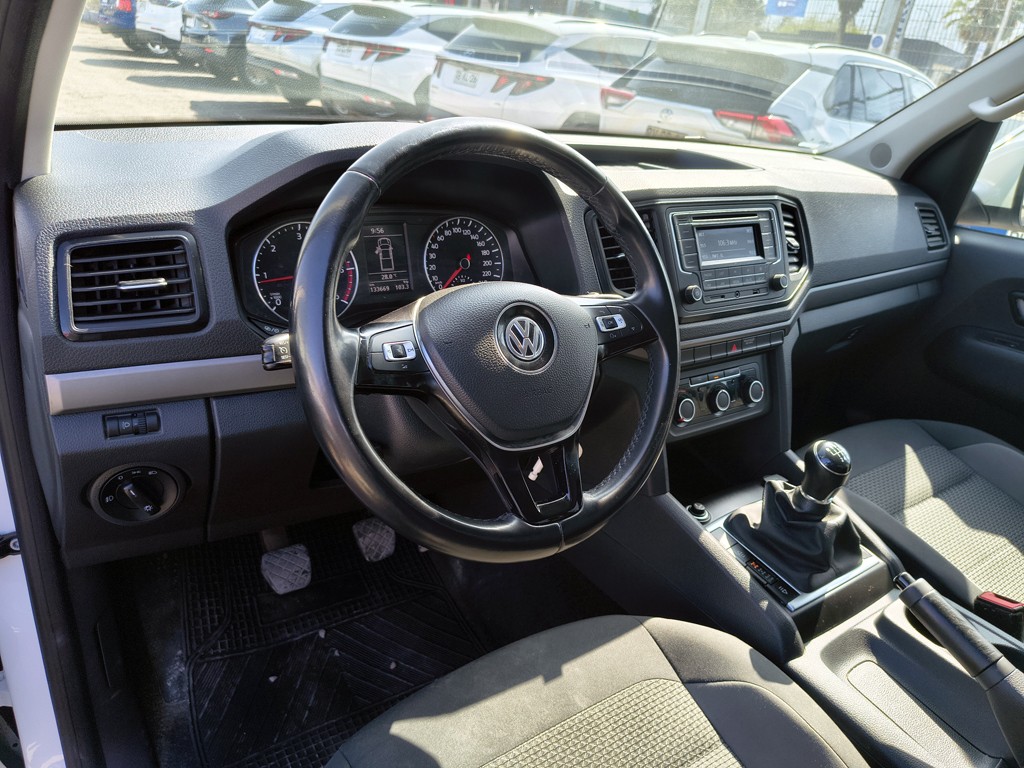 Volkswagen Amarok Trendline 4x4 2.0 año 2023