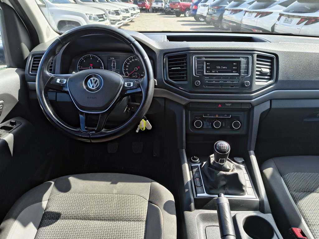 Volkswagen Amarok Trendline 4x4 2.0 año 2023