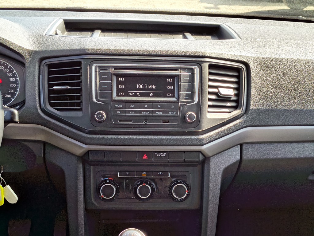 Volkswagen Amarok Trendline 4x4 2.0 año 2023