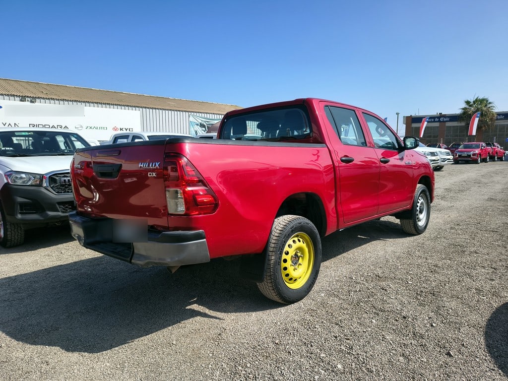 Toyota Hilux 2.4 Diesel 4x2 T/m año 2023