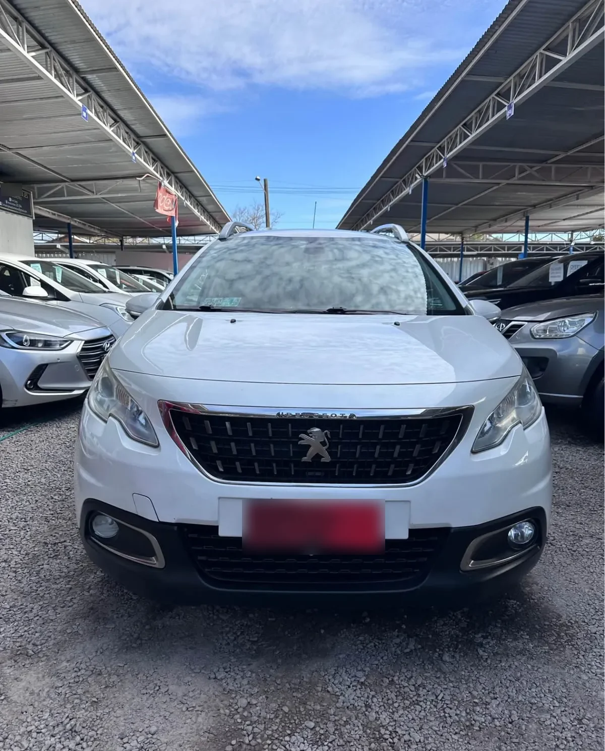 PEUGEOT 2008  año 2017