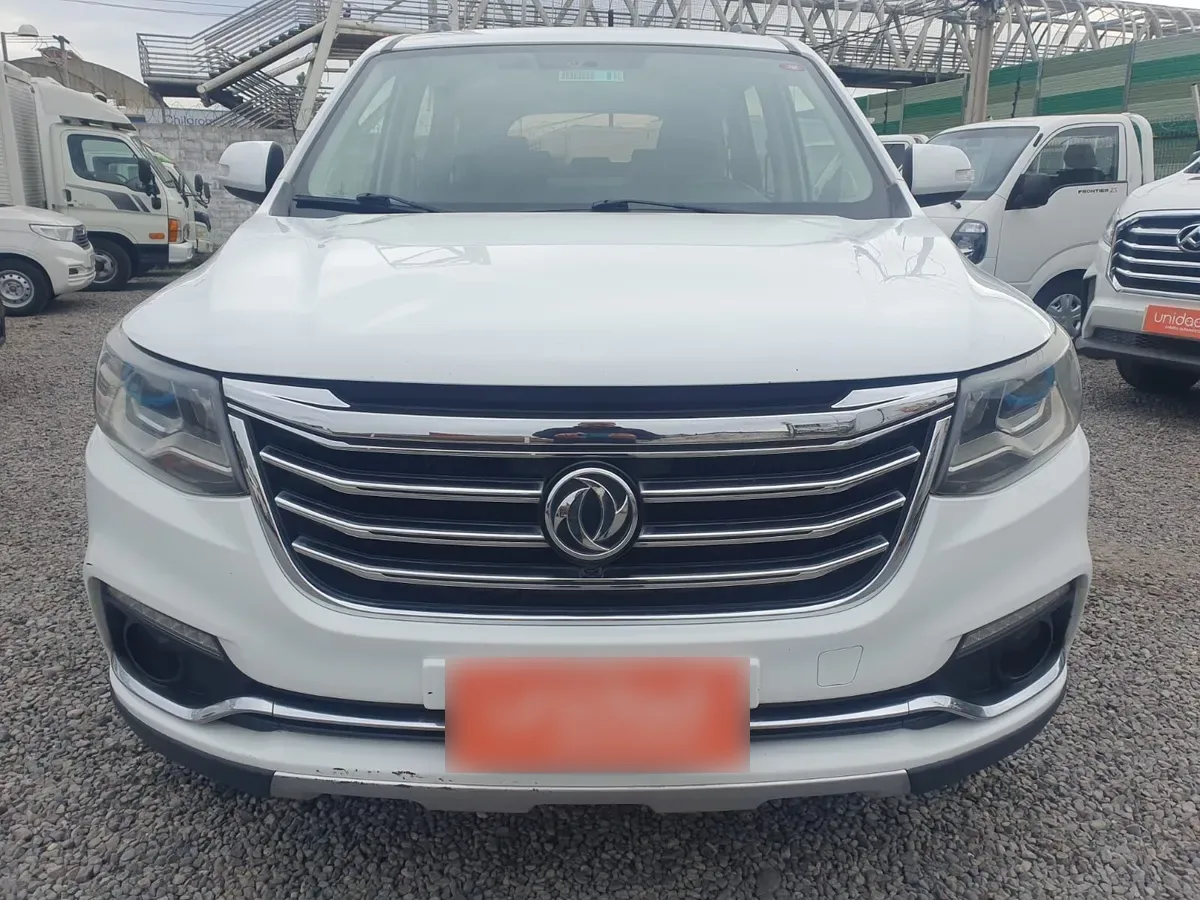 Dongfeng SX6 2.0 Luxury 7 Pas Mt año 2019