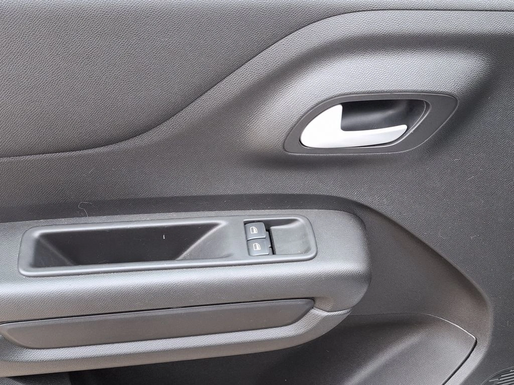 Citroen C3 Puretech 1.6 Aut año 2025