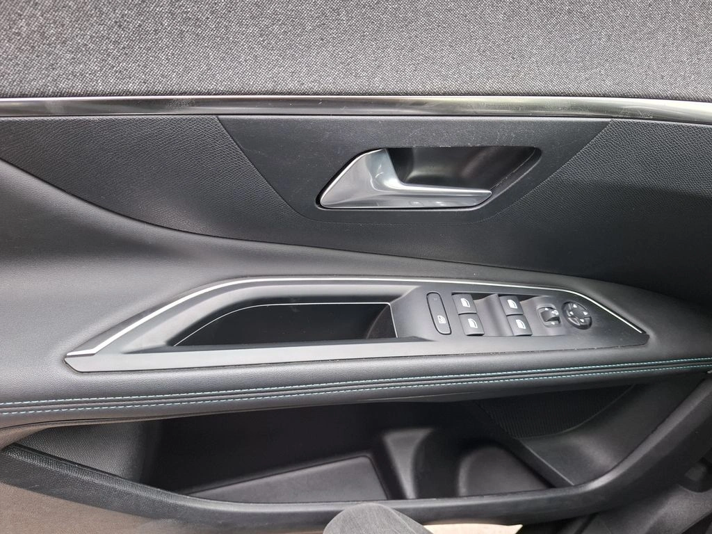 Peugeot 3008 3008 Thp 165hp 1.6 Aut año 2024