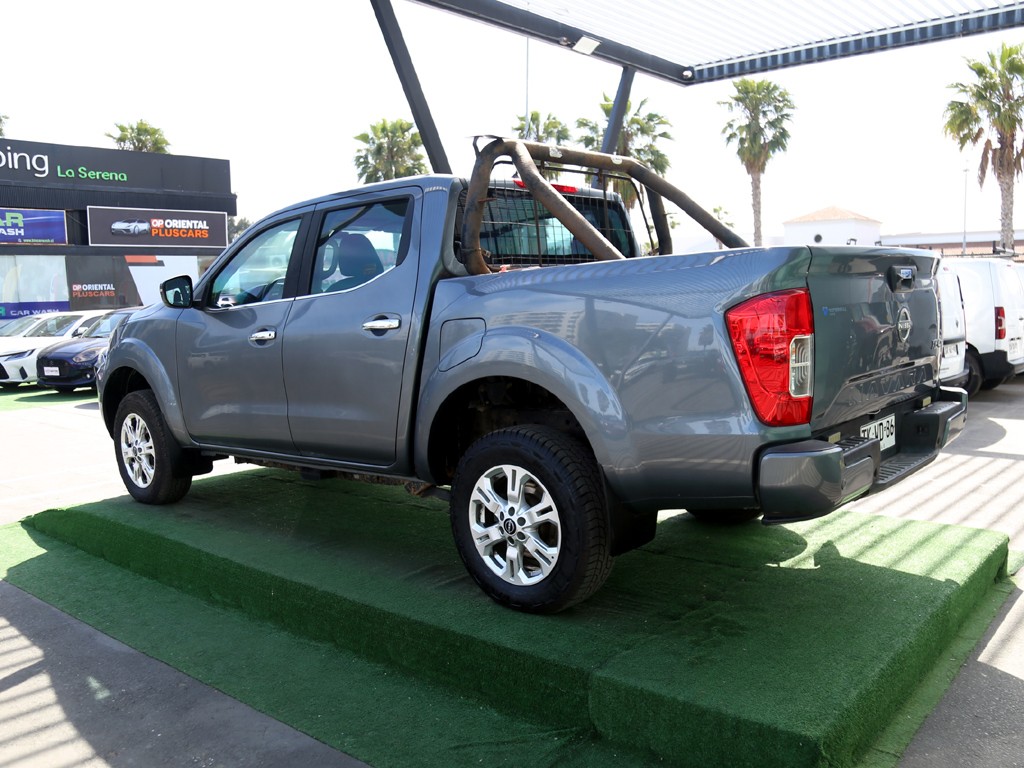 Nissan Navara 2.3 Xe Mt 4x4 año 2024