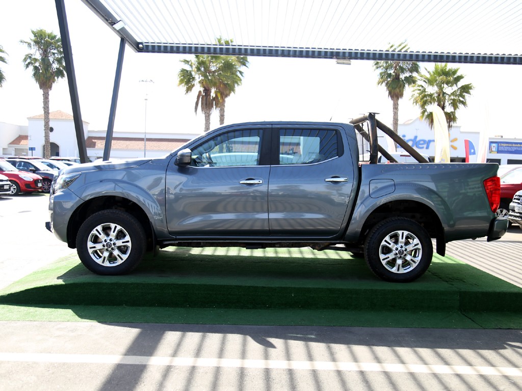 Nissan Navara 2.3 Xe Mt 4x4 año 2024