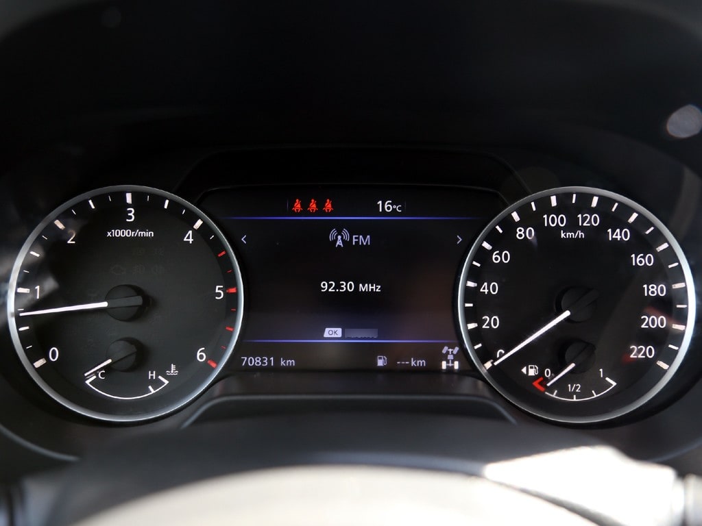 Nissan Navara 2.3 Xe Mt 4x4 año 2024