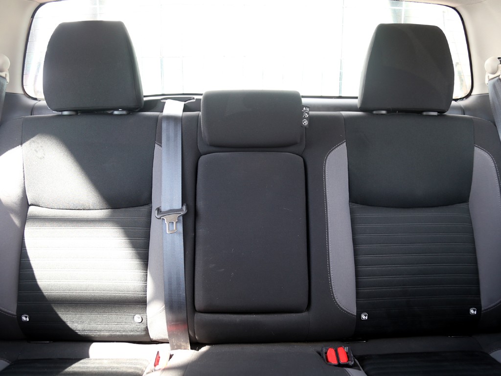 Nissan Navara 2.3 Xe Mt 4x4 año 2024