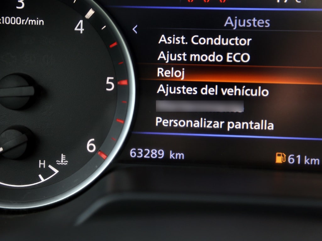 Nissan Navara 2.3 Xe Mt 4x4 año 2024