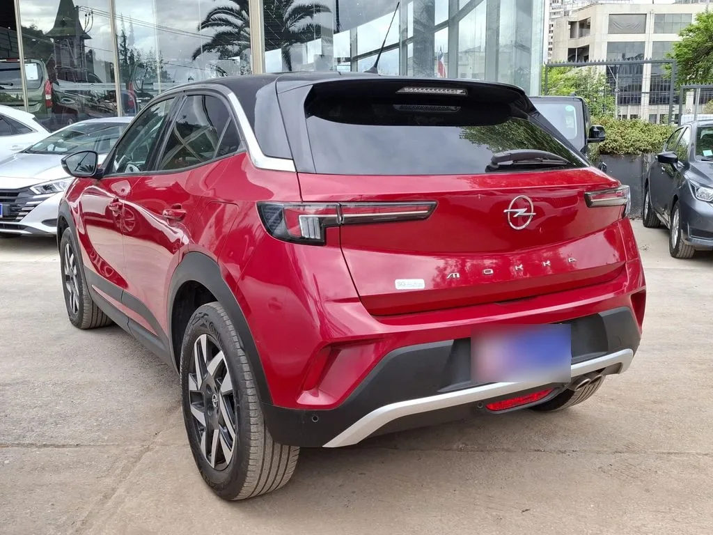 Opel Mokka 1.2t Aut Elegance año 2023
