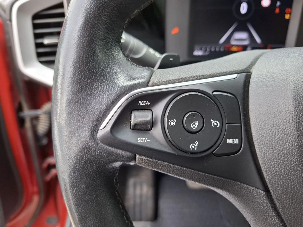 Opel Mokka 1.2t Aut Elegance año 2023