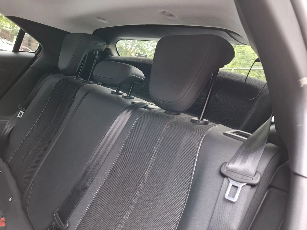 Opel Mokka 1.2t Aut Elegance año 2023
