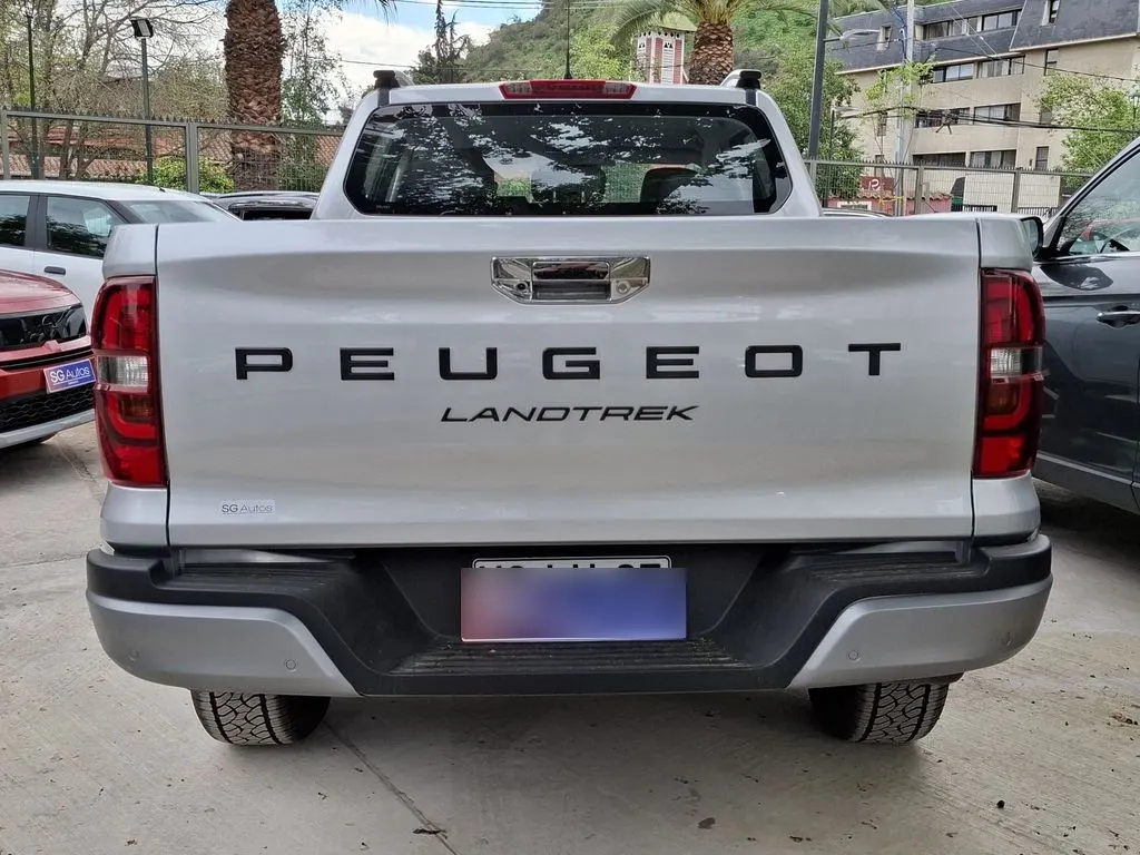 Peugeot Landtrek 2.2 Mca Action4 Diesel At año 2026