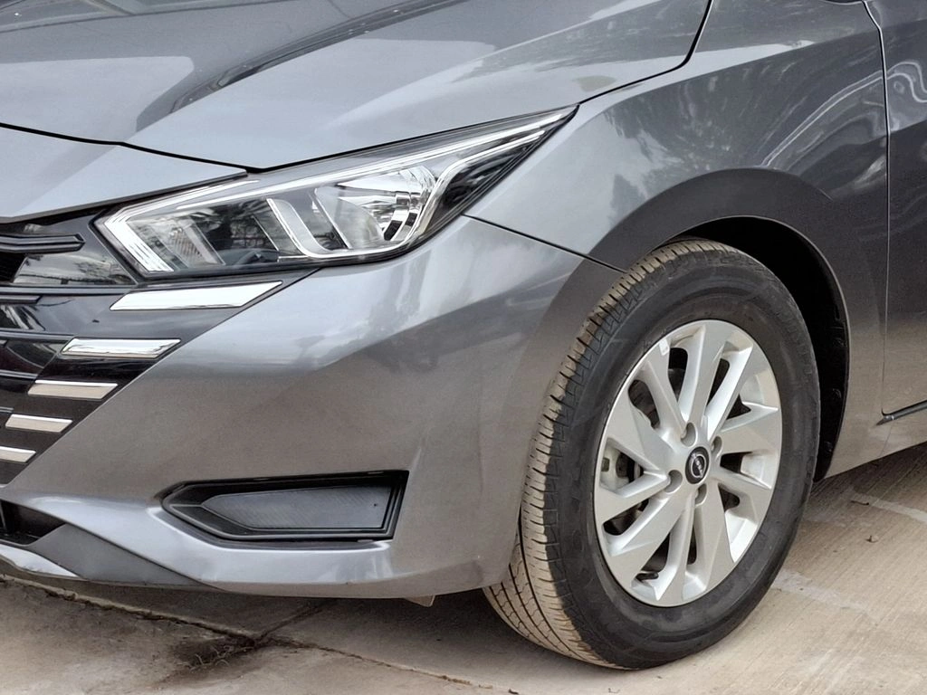 Nissan Versa Sense 1.6 Aut año 2024