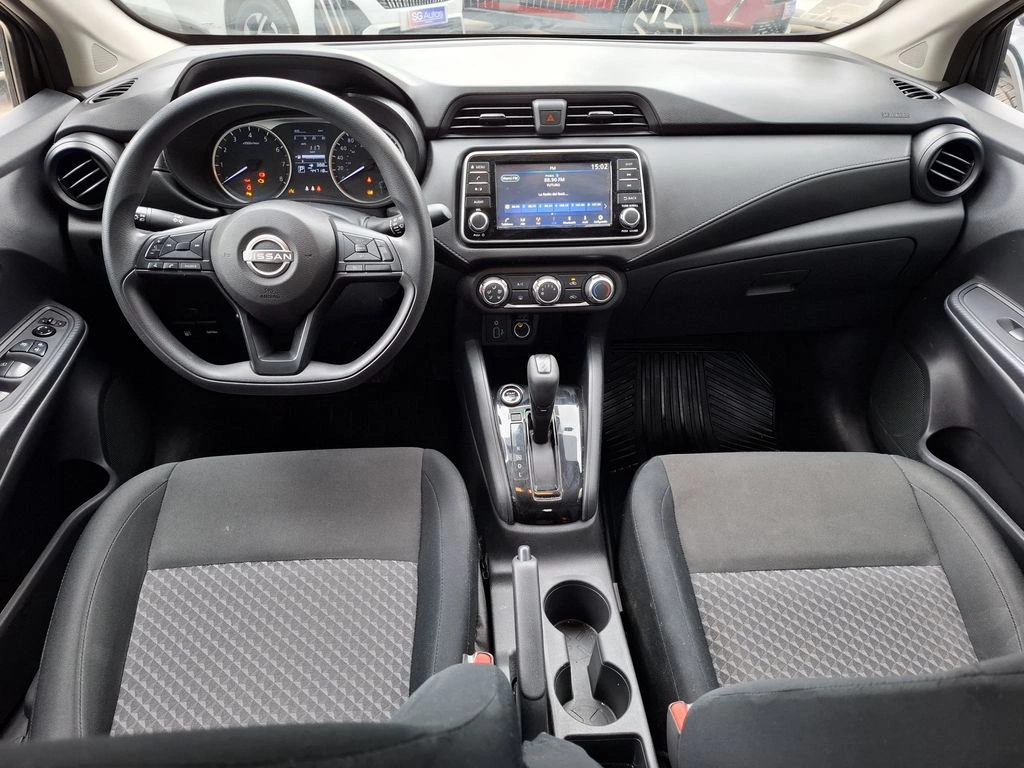 Nissan Versa Sense 1.6 Aut año 2024