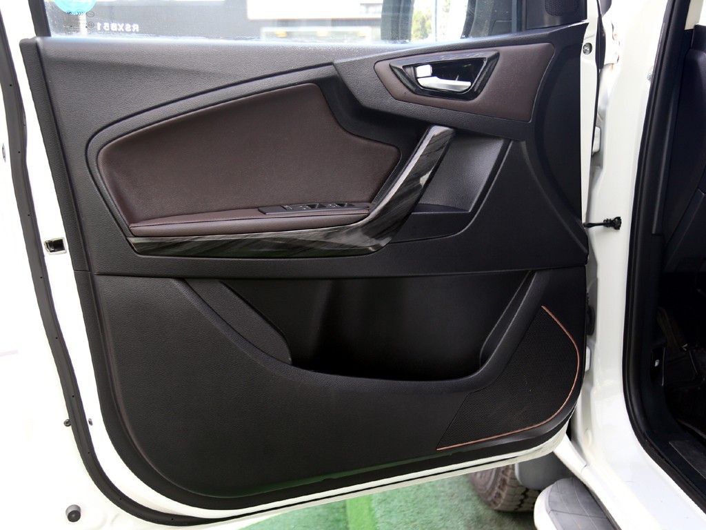 ZX Auto Terralord 2.5 4x2 Mt año 2022