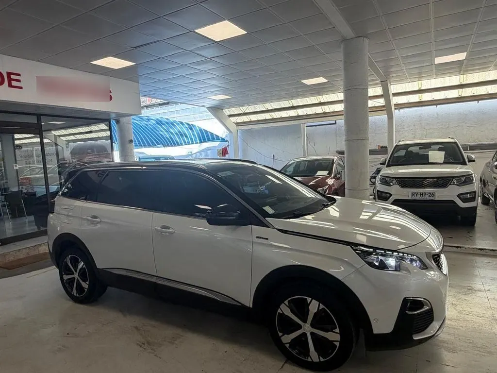 Peugeot 5008 Gt Line año 2020