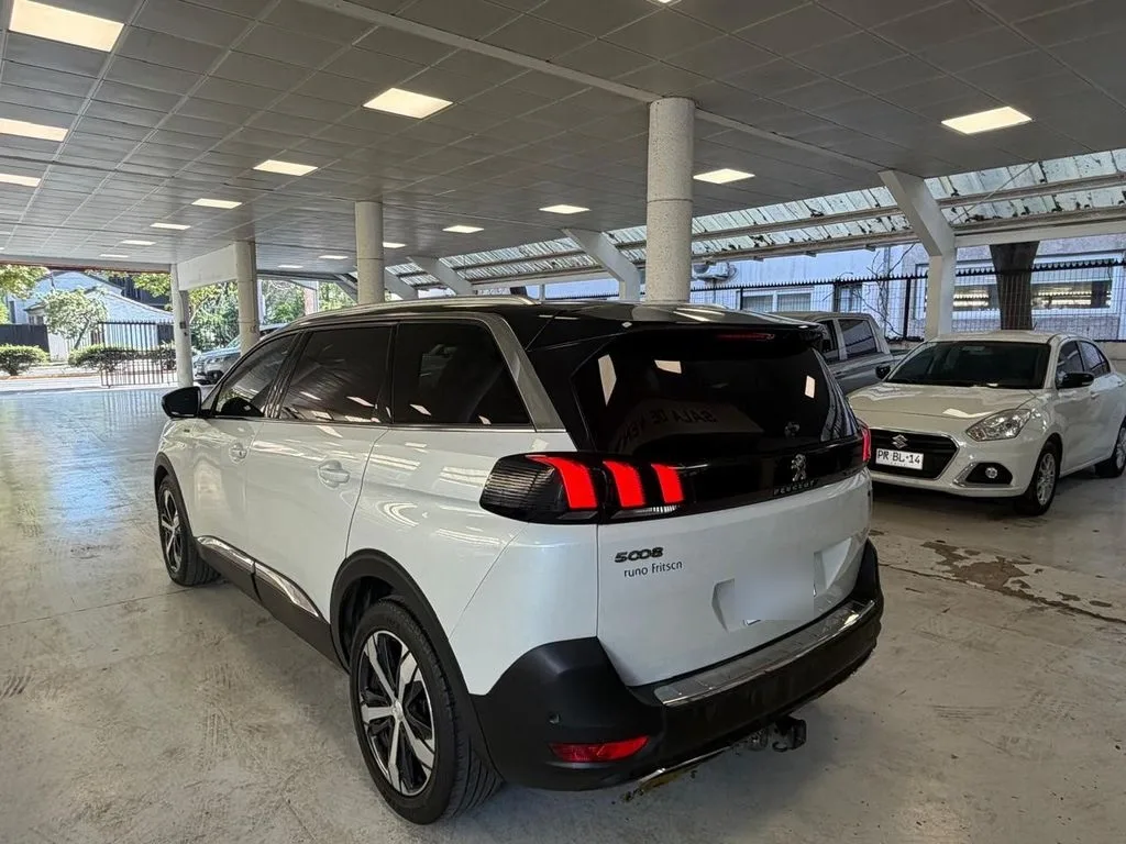 Peugeot 5008 Gt Line año 2020