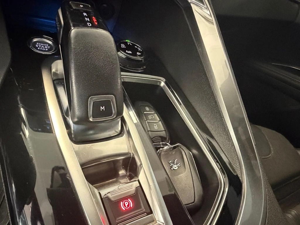 Peugeot 5008 Gt Line año 2020