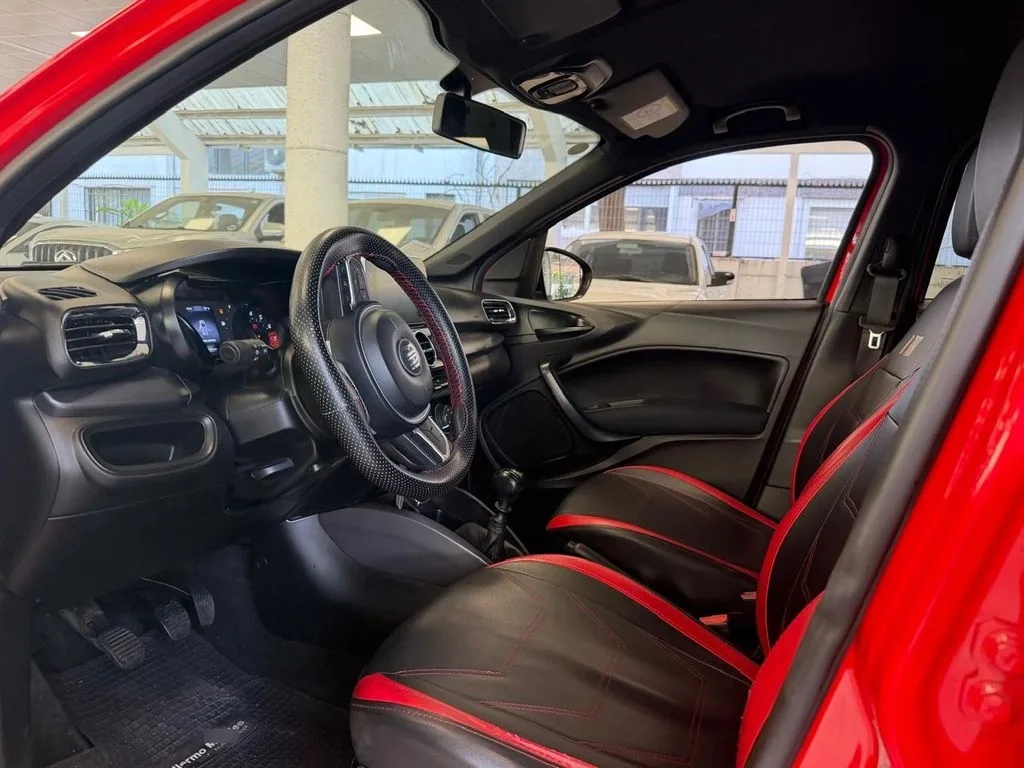 Fiat Argo Trecking 1.3 año 2021