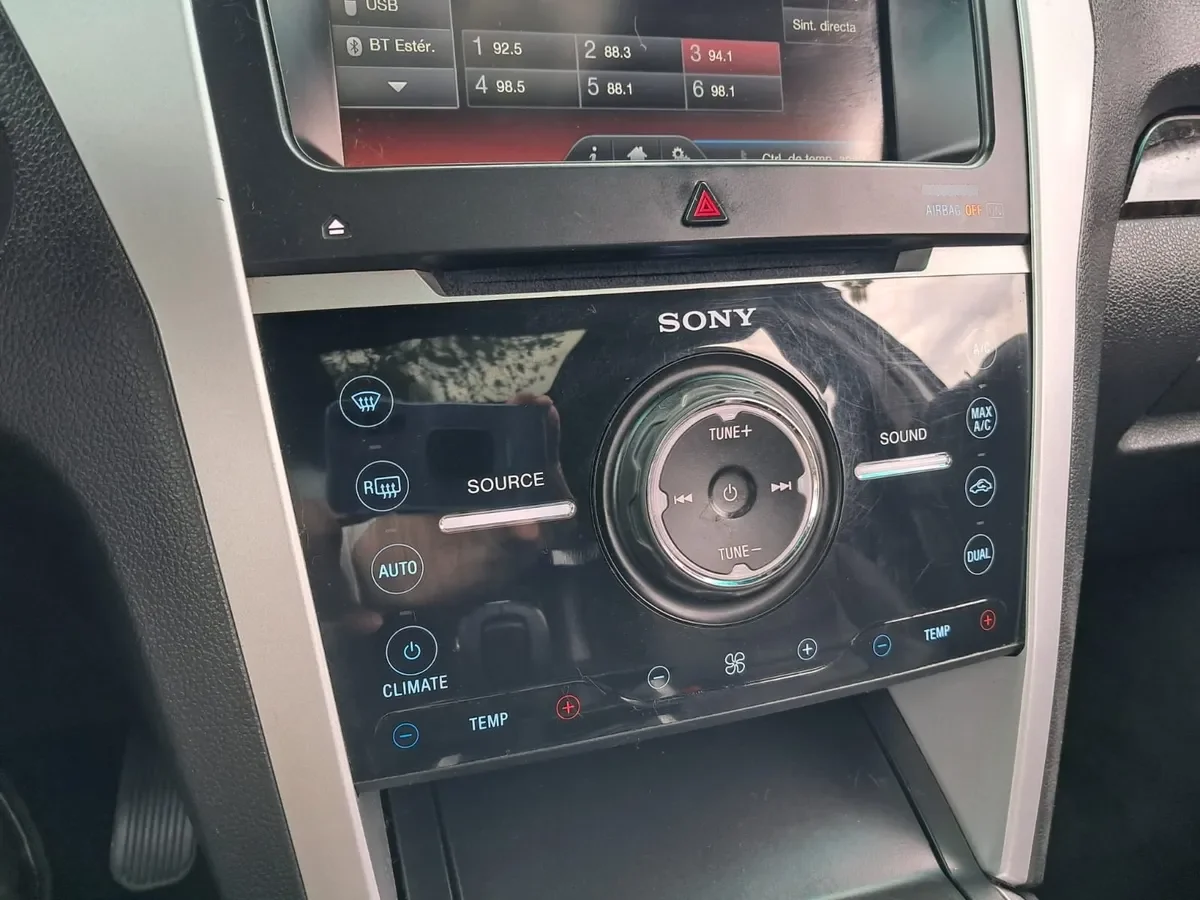 Ford EXPLORER 3.5 Limited At 4x4 año 2015