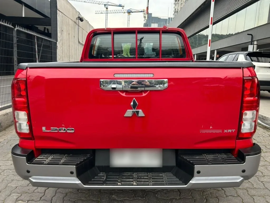 Mitsubishi L200 Katana Xrt 4x4 2.4 año 2024