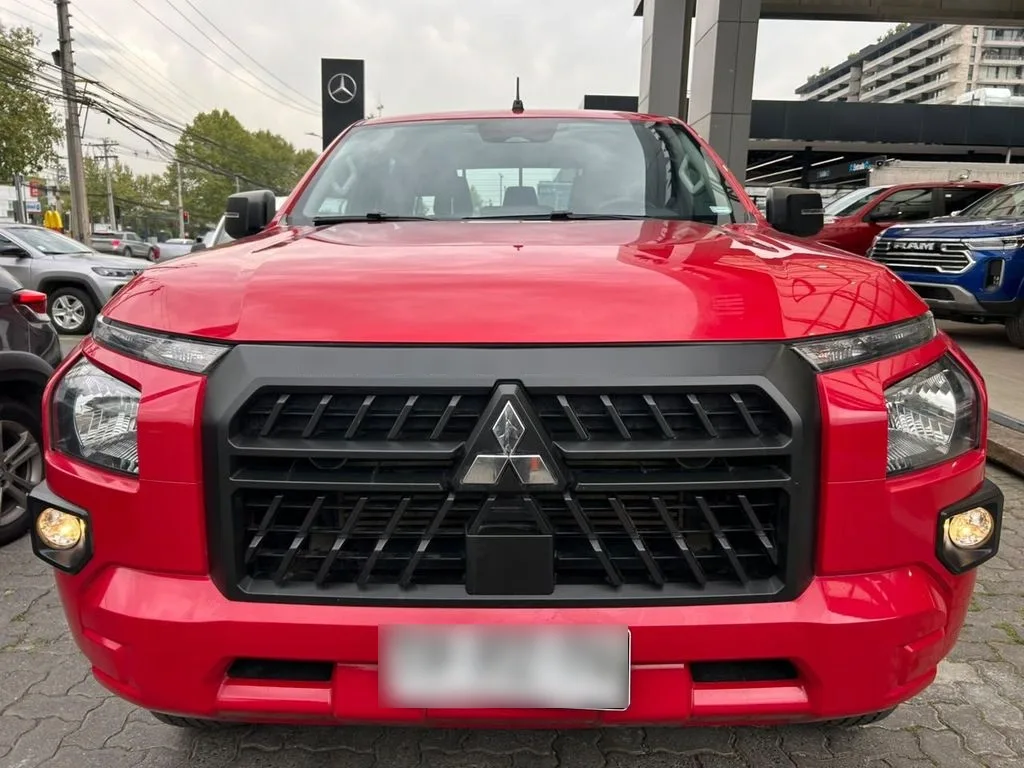 Mitsubishi L200 Katana Xrt 4x4 2.4 año 2024