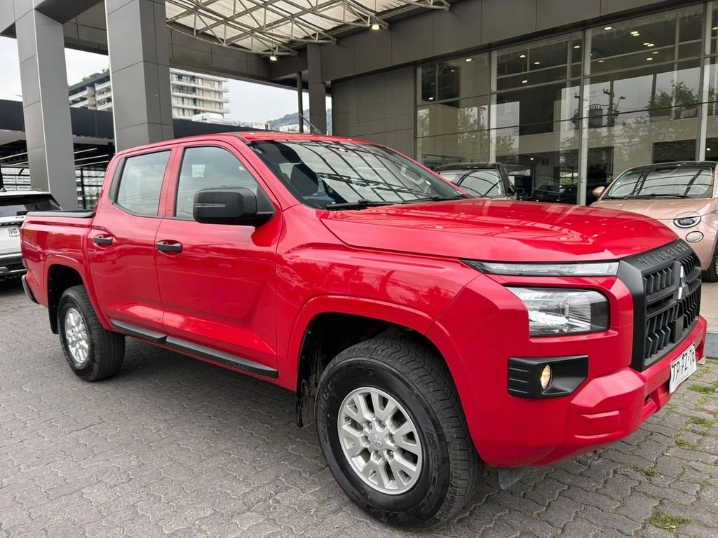 Mitsubishi L200 Katana Xrt 4x4 2.4 año 2024