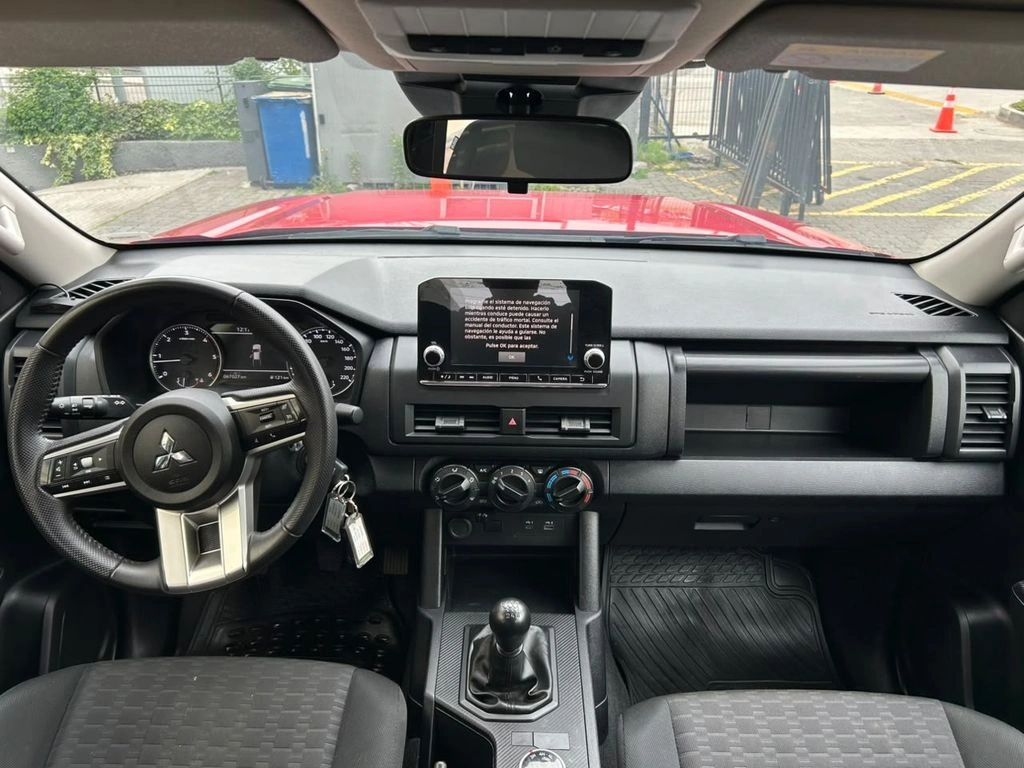 Mitsubishi L200 Katana Xrt 4x4 2.4 año 2024