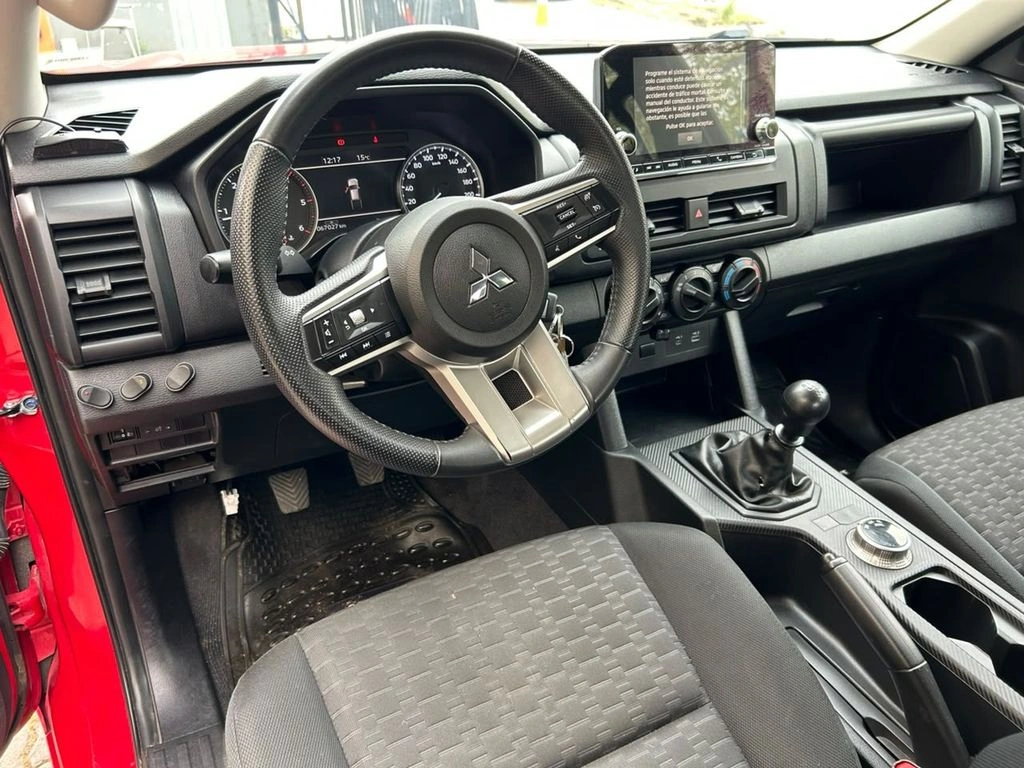 Mitsubishi L200 Katana Xrt 4x4 2.4 año 2024
