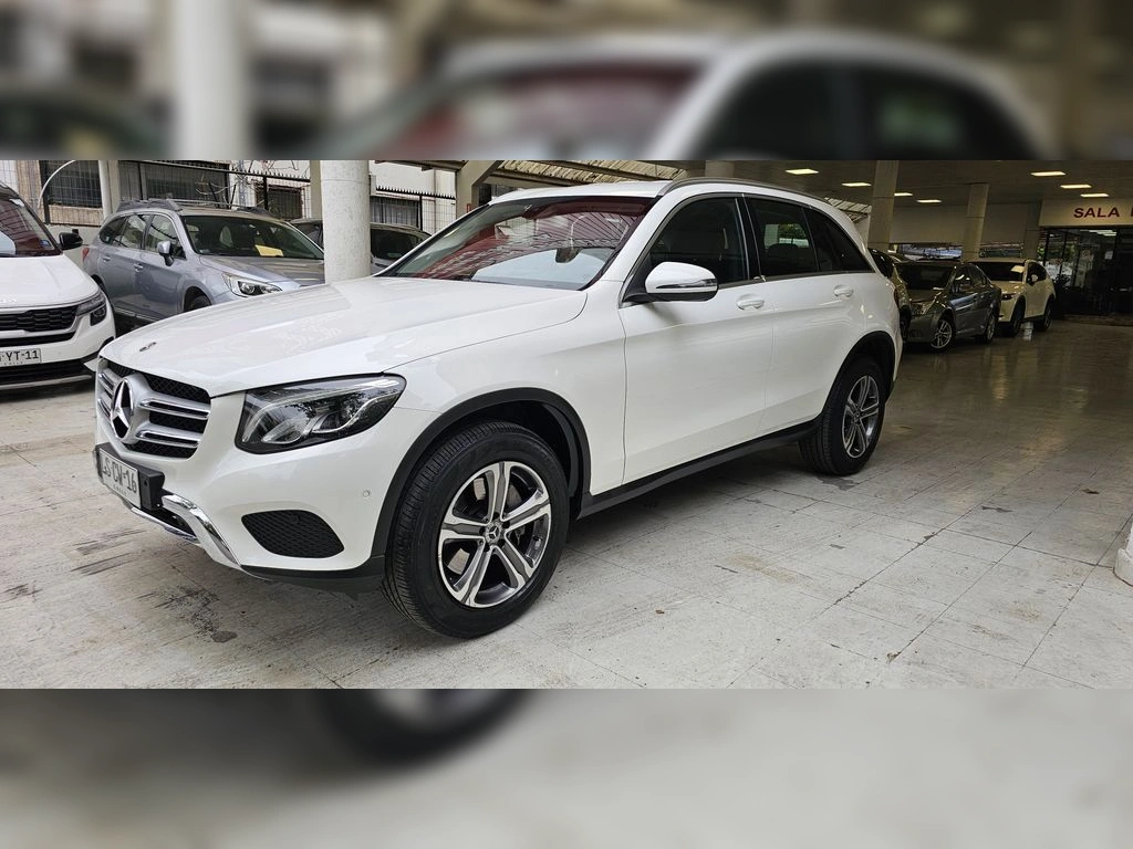 Mercedes-Benz 220 Glc 220 2.1 D 4x4 At año 2020