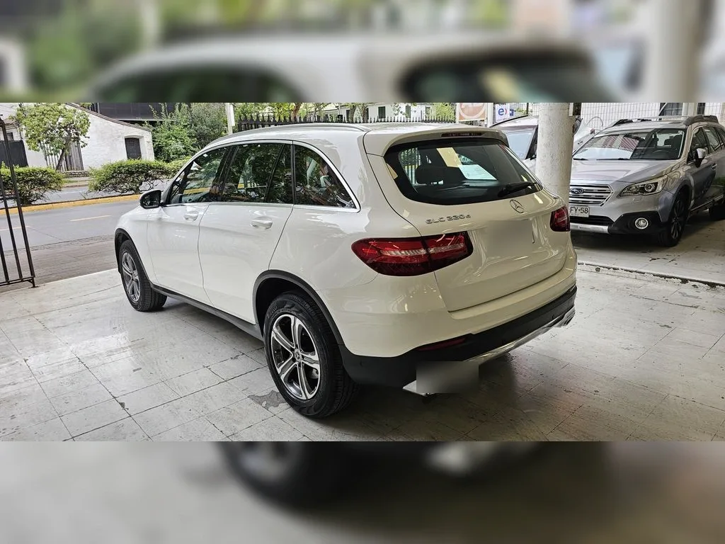 Mercedes-Benz 220 Glc 220 2.1 D 4x4 At año 2020