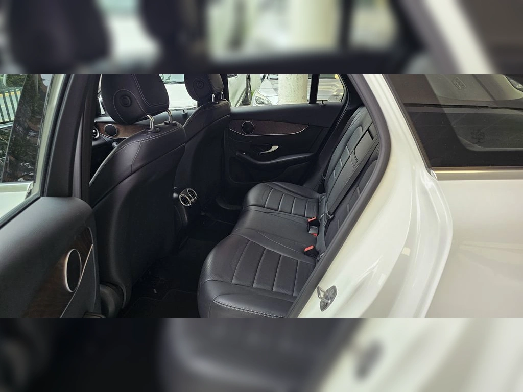 Mercedes-Benz 220 Glc 220 2.1 D 4x4 At año 2020