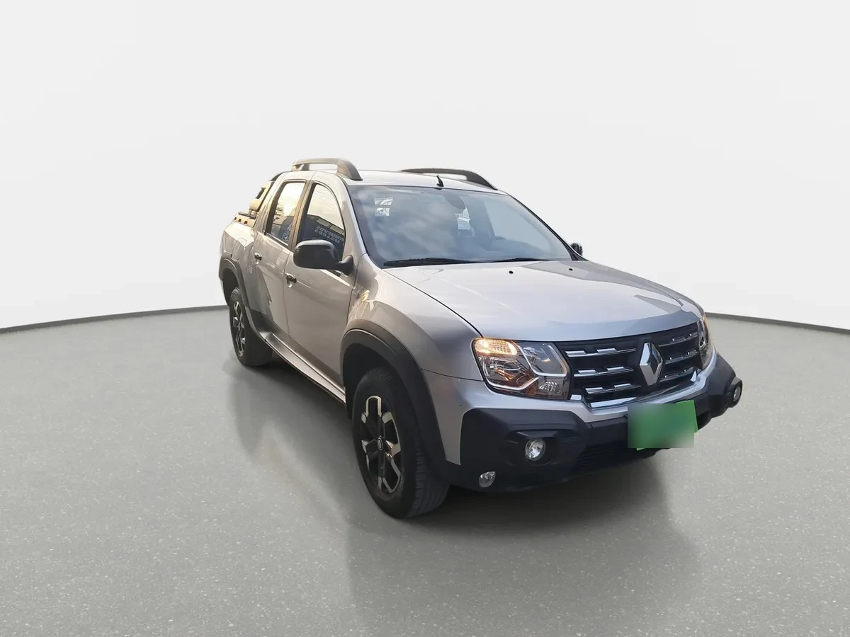 Renault Oroch 1.3 Intens Outsider Dob. Cab. 4x2 At 4p año 2023