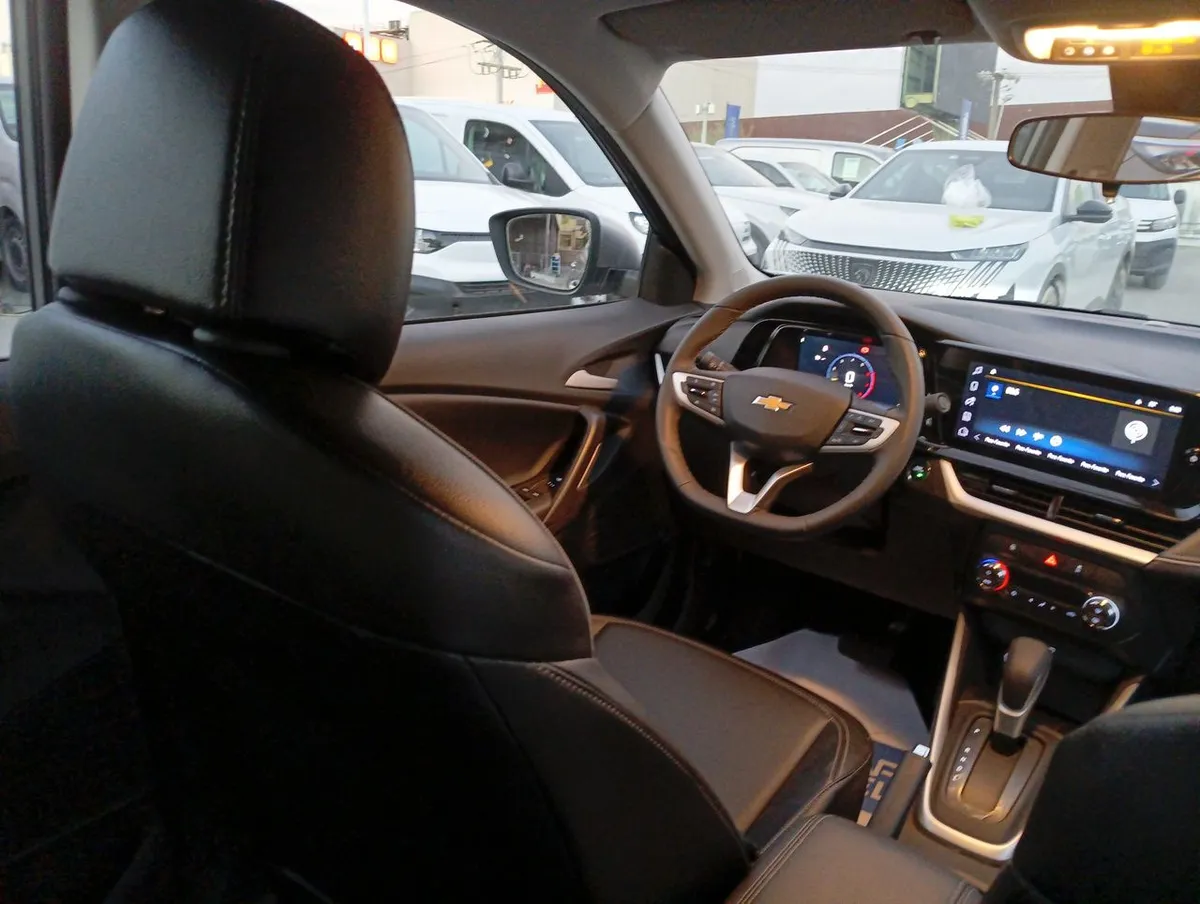 Chevrolet Tracker 1.2t Ltz T 4x2 At 5p año 2026
