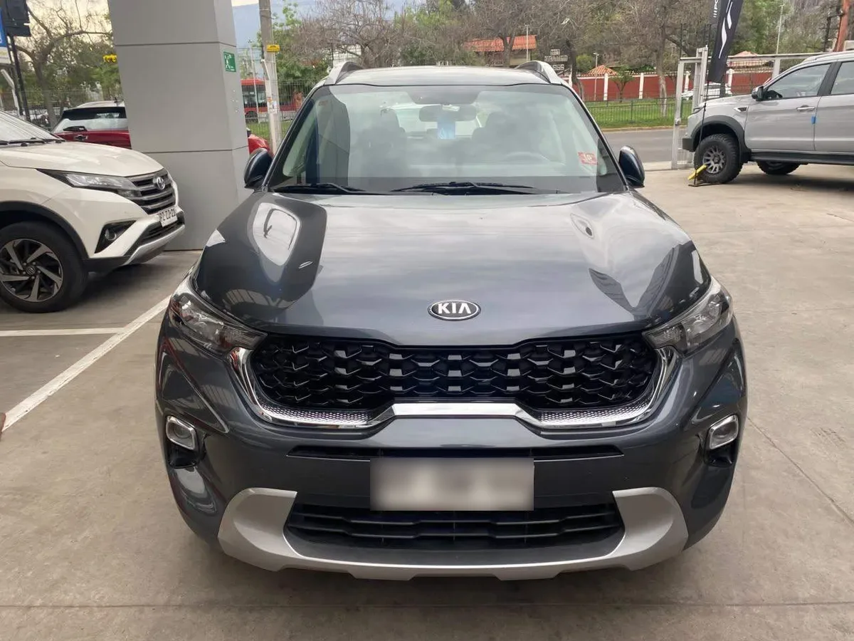 Kia Sonet 1.5 Ex Full 4x2 6mt 5p año 2021