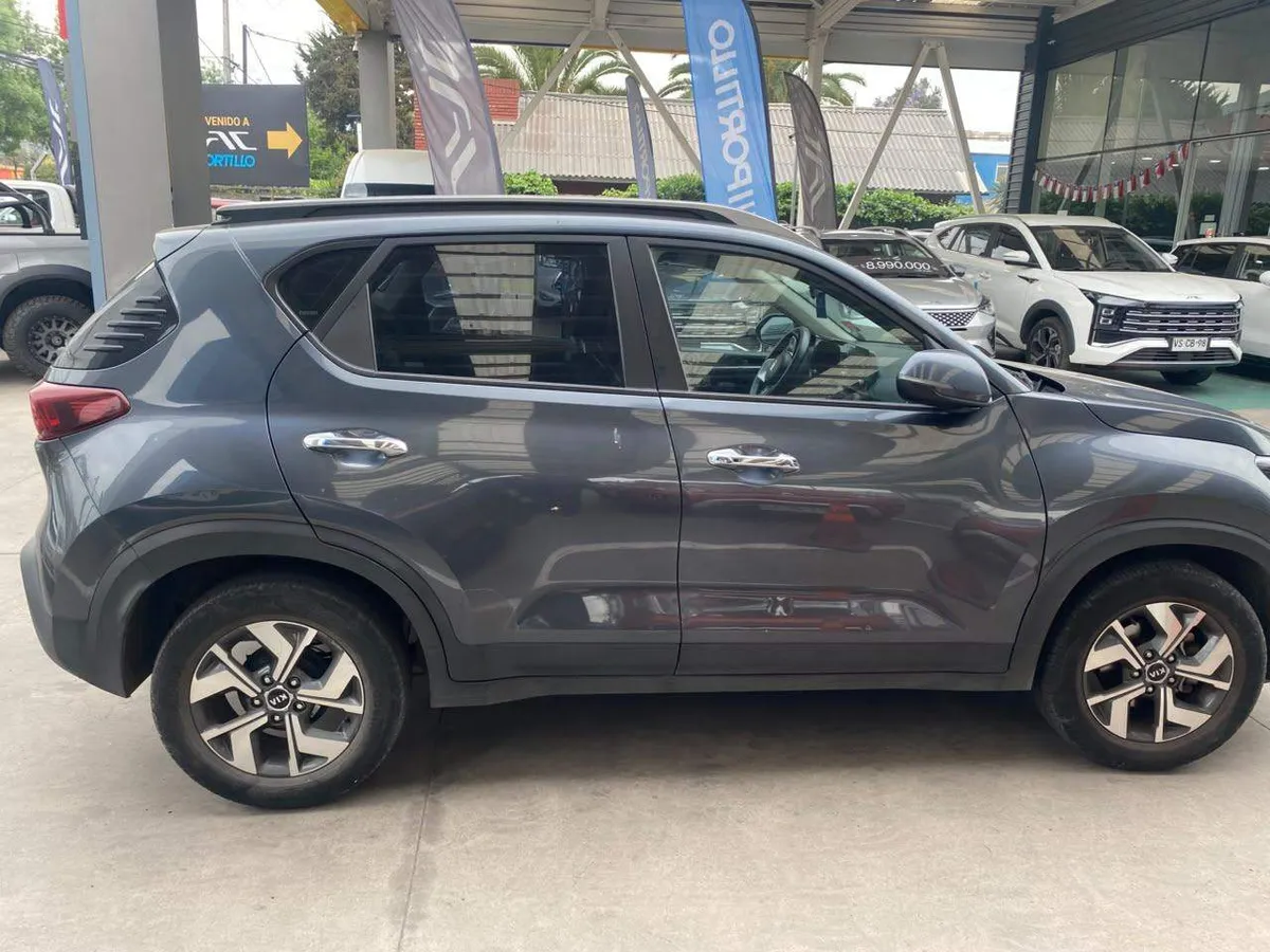 Kia Sonet 1.5 Ex Full 4x2 6mt 5p año 2021