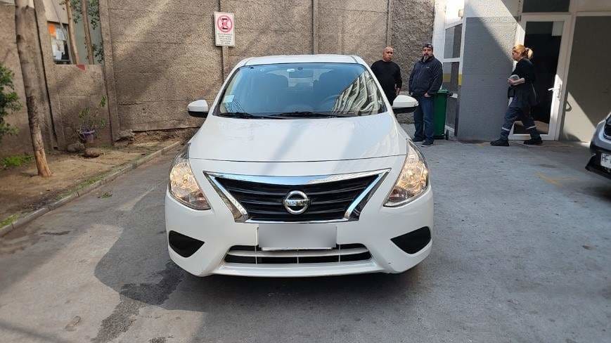 Nissan Versa 1.6 Advance 4x2 Mt 4p año 2019