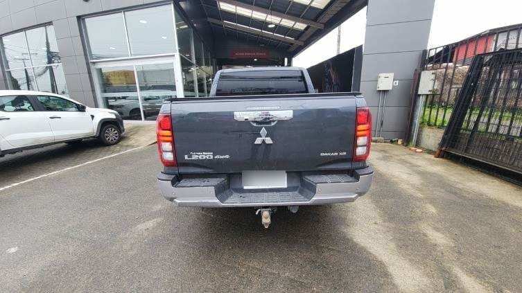 Mitsubishi L200 2.4 Dakar Xr Diesel 4x4 Dob. Cab. Euro6 Mt 4p año 2025