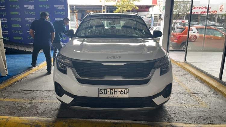 Kia Seltos 1.6 Ex Full 4x2 6mt 5p año 2022
