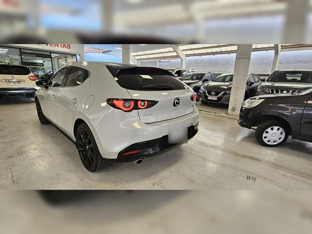 Mazda 3 Sport Core At 2025 año 2025