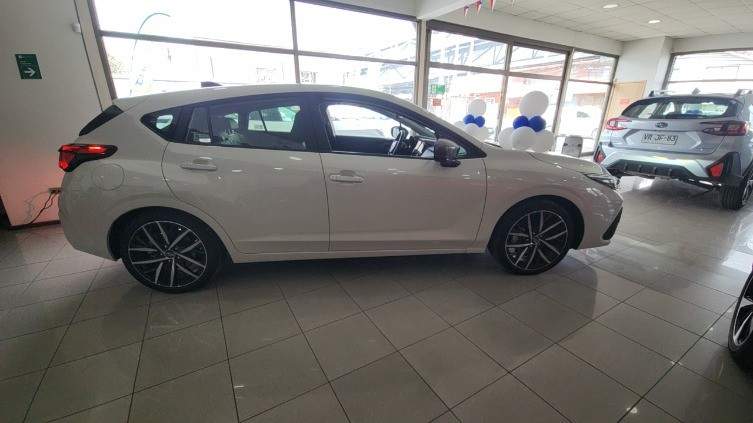 Subaru Impreza 2.0 Awd Cvt At 5p año 2026