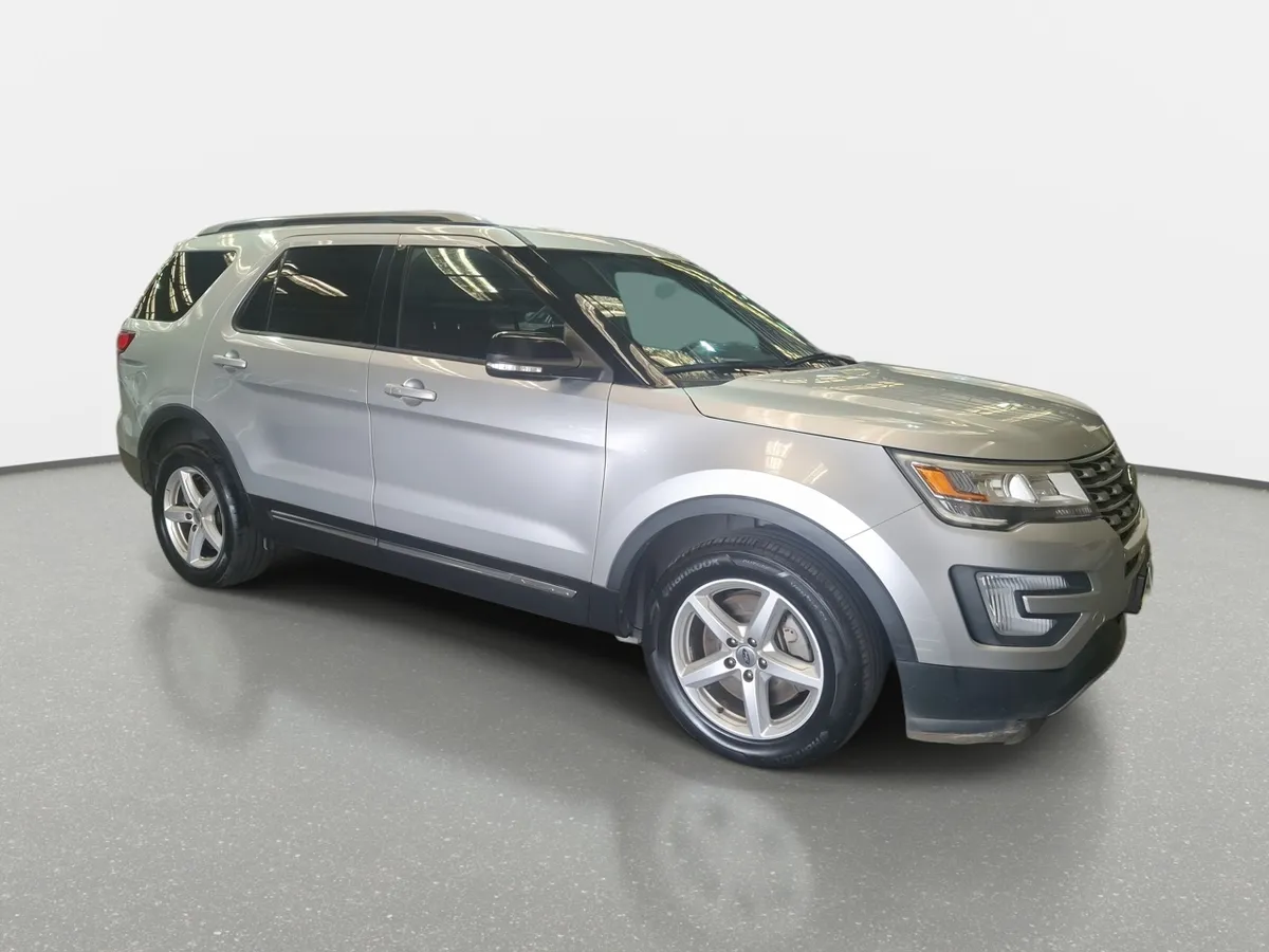 Ford Explorer 3.5 Xlt 4x2 3 Corridas At 5p año 2017