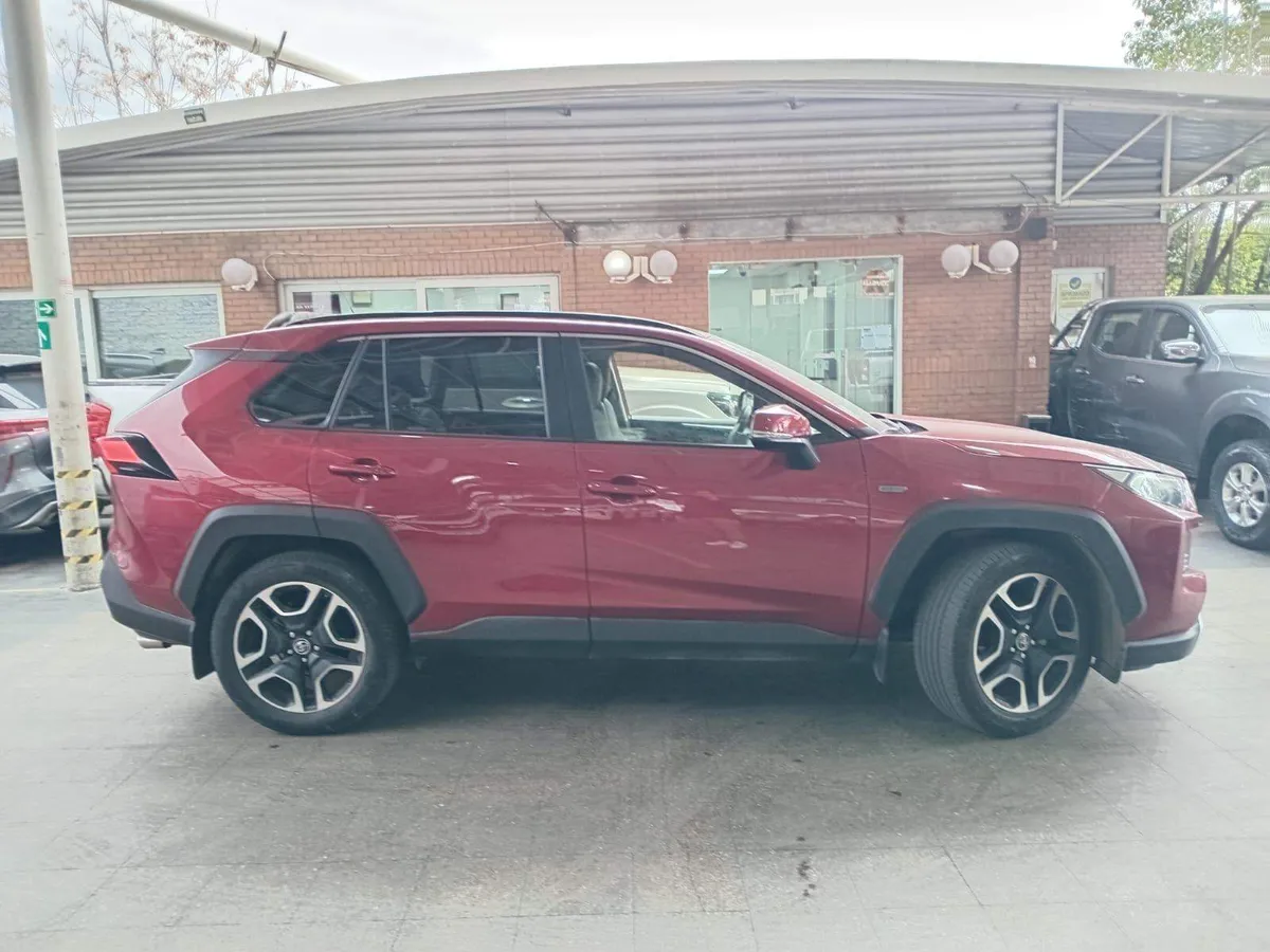 Toyota Rav 4 2.5 Adventure 4x4 At 5p año 2020