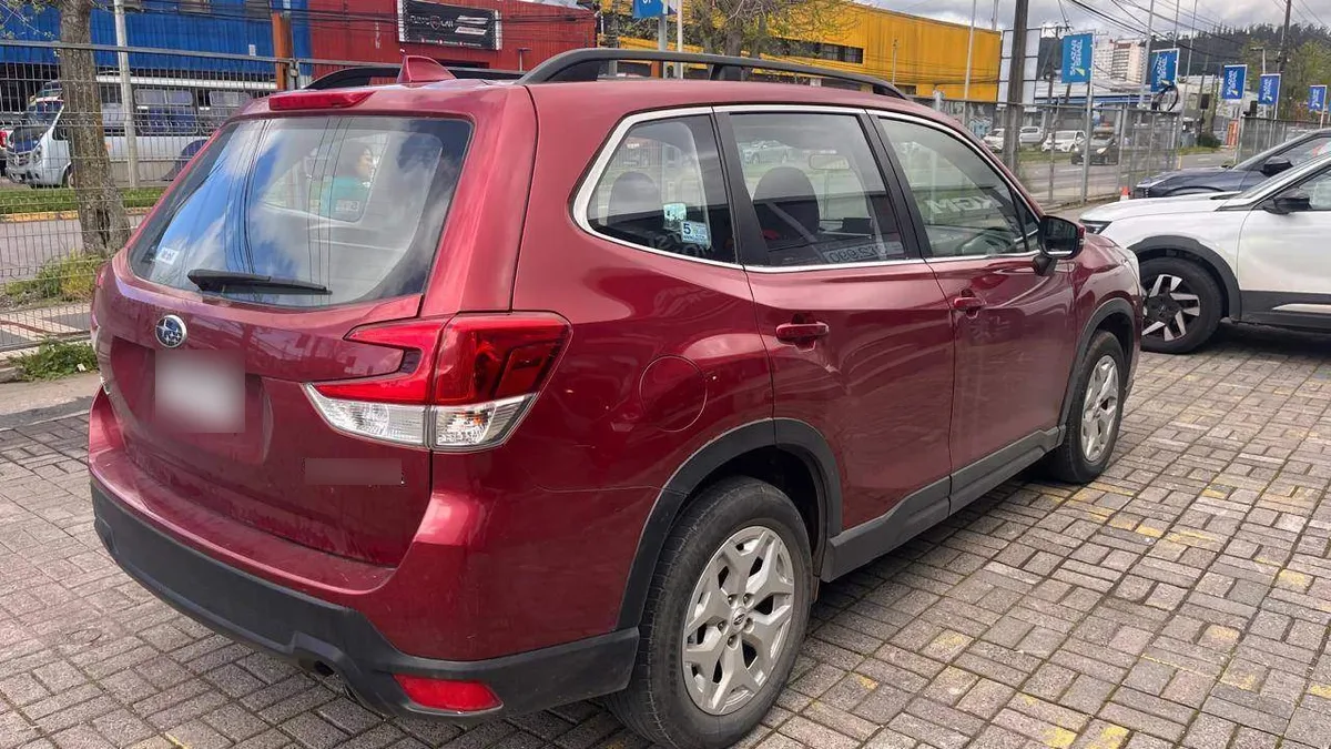 Subaru Forester 2.0i X Awd At 5p año 2021